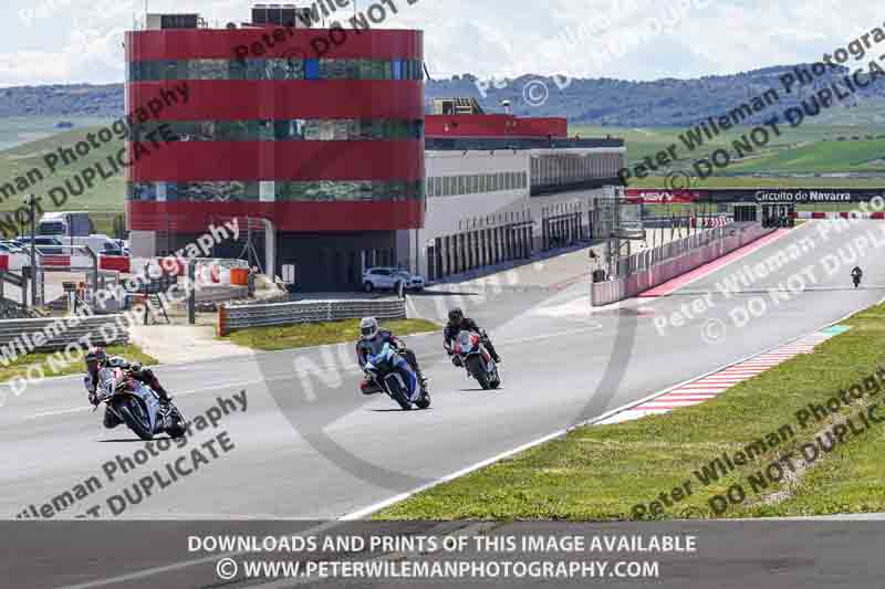 cadwell no limits trackday;cadwell park;cadwell park photographs;cadwell trackday photographs;enduro digital images;event digital images;eventdigitalimages;navarra;no limits trackdays;peter wileman photography;racing digital images;trackday digital images;trackday photos